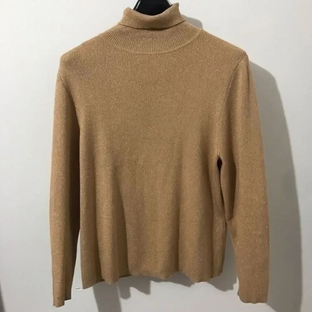 Context beige Turtle neck pull over size 2X….S49
